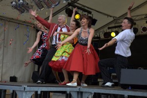 Bunte Kleider, tolle Kerle